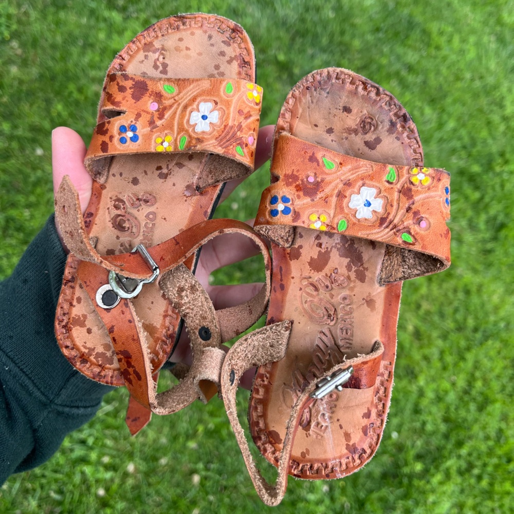 Kids Floral Sandals - Brown